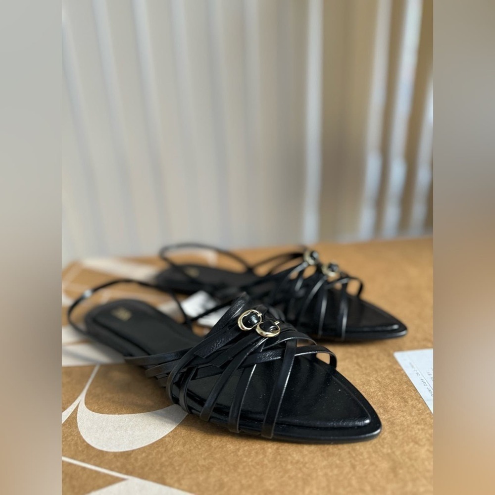ZARA CROSS STRAP FLAT SANDALS - SIZE 7.5 or 38 - BRAND NEW WITH TAG - Picture 3 of 10